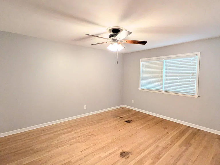 310 Cumberland Dr SE — Photo 19