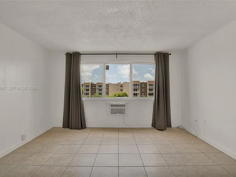 6970 NW 186th St #3-409A — Photo 5
