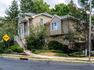195 Clarken Dr, West Orange, NJ 07052
