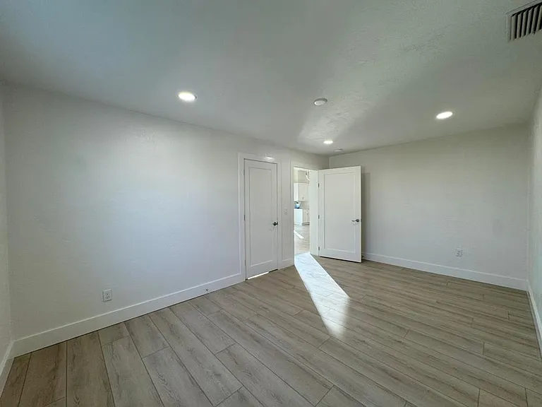 16 Seabreeze Dr — Photo 16