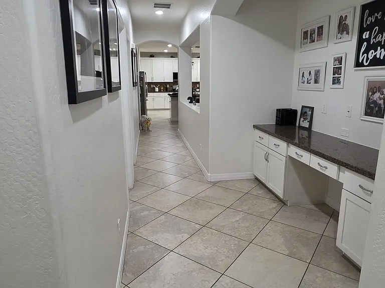 5204 W Pedro Ln — Photo 13