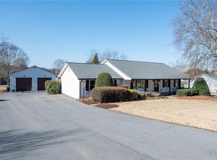 153 Thelma Rd SW, Calhoun, GA 30701