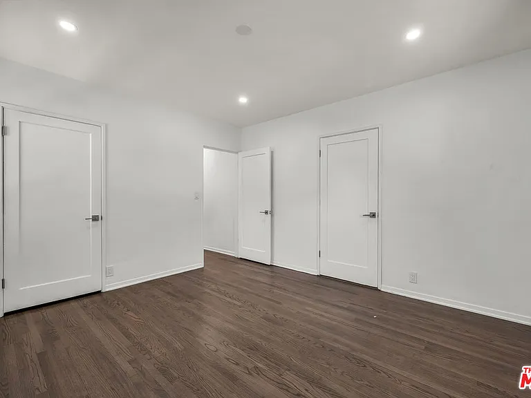 1091 Palm Ter — Photo 20