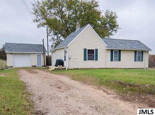 9500 Wolf Lake Rd, Brooklyn, MI 49230