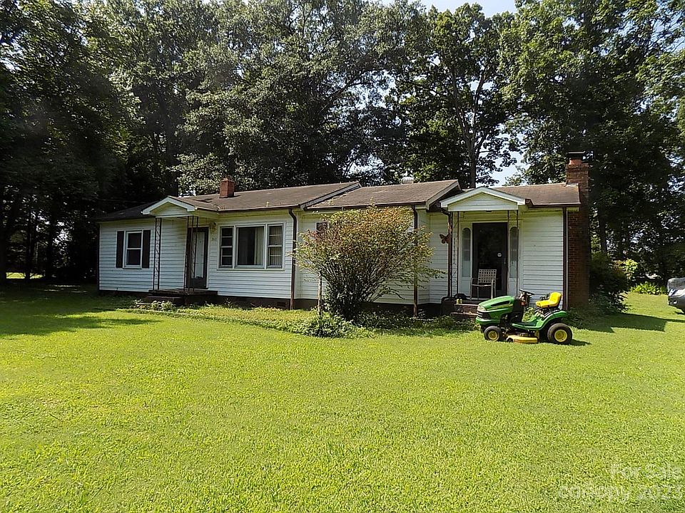 1st image of 353 Lanier Ave