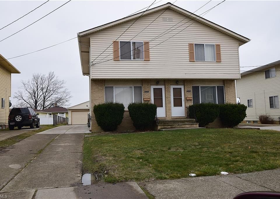 1st image of 1432/1434 E 263rd St