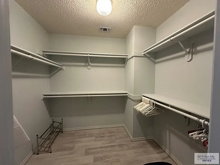 33 Shenandoah River Dr — Photo 19