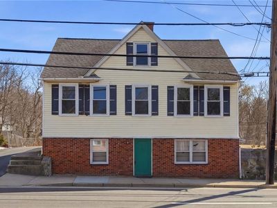 1728 Main St, West Warwick, RI, 02893