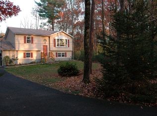 129 Ash Ln, Kunkletown, PA 18058