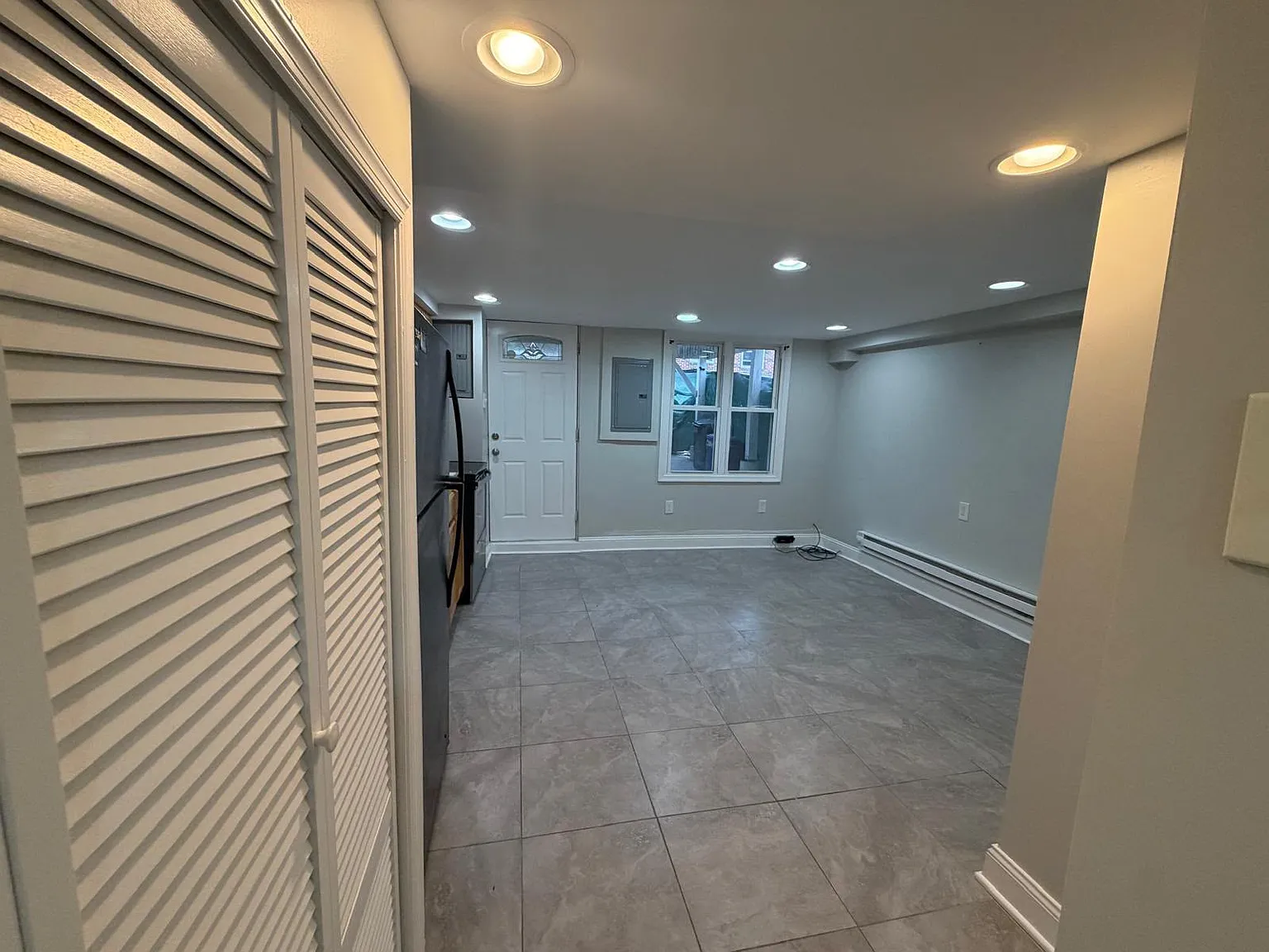 1 bed, 500 sqft, $1,200 — Photo 3
