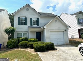 9515 Lakeview Rd, Union City, GA 30291