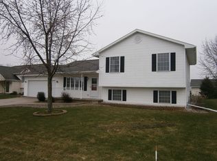 1116 Poppy Ln, Winneconne, WI 54986
