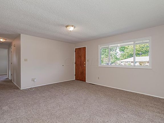 4th image of 6571 Malone Dr