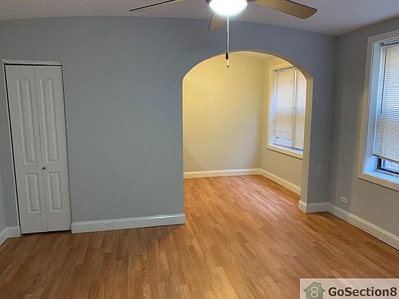 4th image of 6916 S Clyde Ave APT 405
