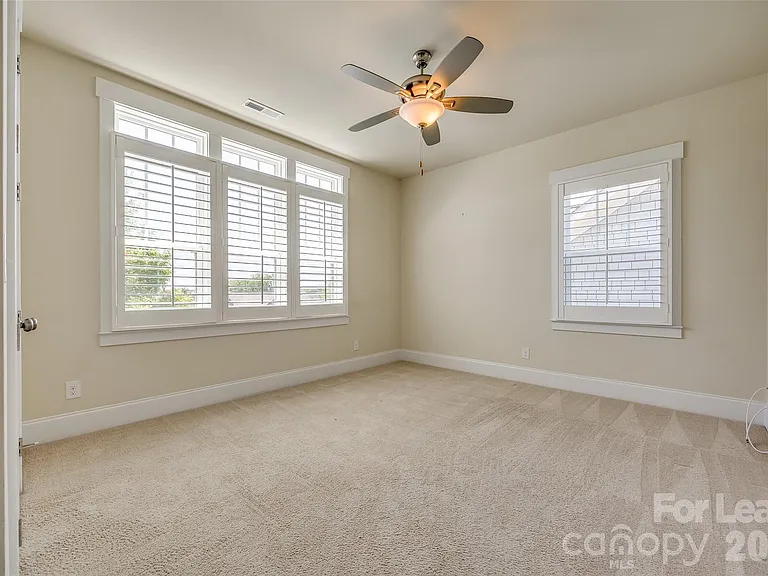 795 Digby Rd — Photo 27