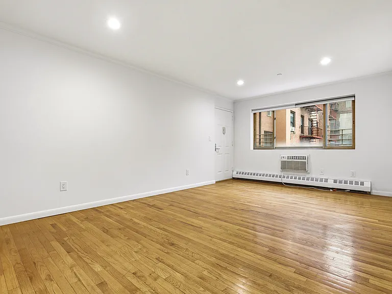 118-82 Metro Ave #3A — Photo 5
