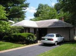 12 Hull St, Oceanside, NY