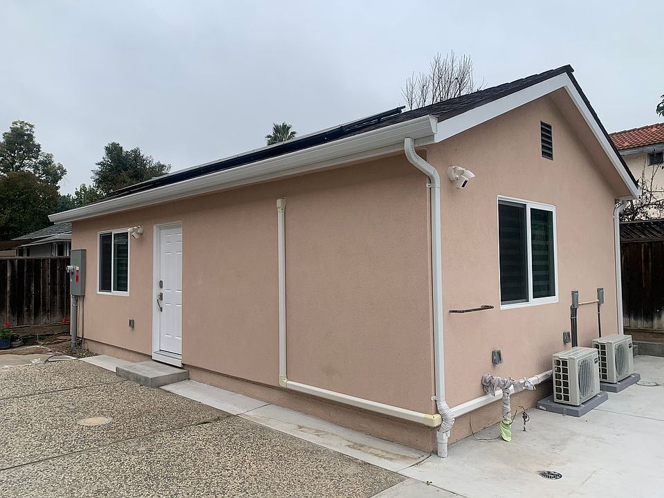 1st image of 4994 Berkeland Ct #2