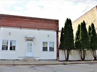 116 S 3rd St, Malta, IL 60150