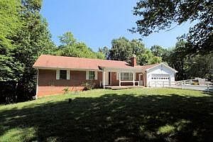 1st image of 14598 Leary St