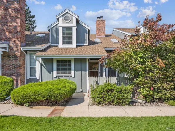 979 S Granby Way, Aurora, CO 80012