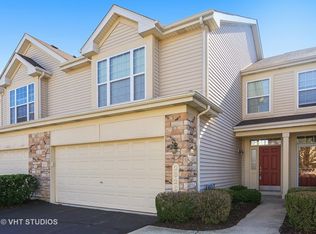 2326 Georgetown Cir, Aurora, IL 60503