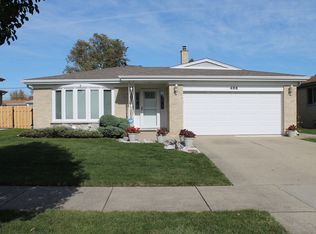 486 Dover Dr, Des Plaines, IL 60018