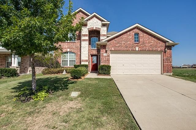 1st image of 2025 Crosby Dr