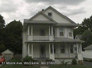 31 Moore Ave, Worcester, MA 01602