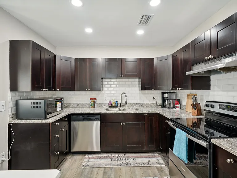 3750 2nd Ave N #1 — Photo 10