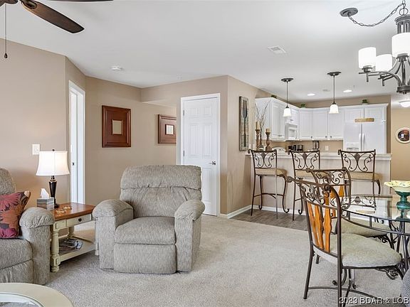 3rd image of 14 Park Pool Dr Unit 2D