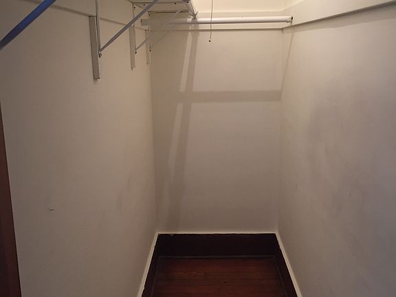 2nd image of 605 E Forrest Hill Ave