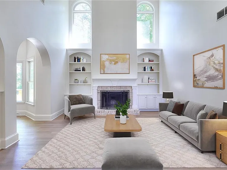 195 Beracah Walk SW — Photo 2