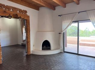 151 Gonzales Rd APT 11, Santa Fe, NM 87501