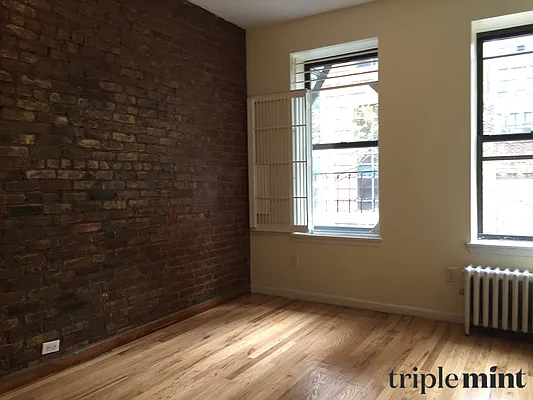 Rented by Triplemint | media 7