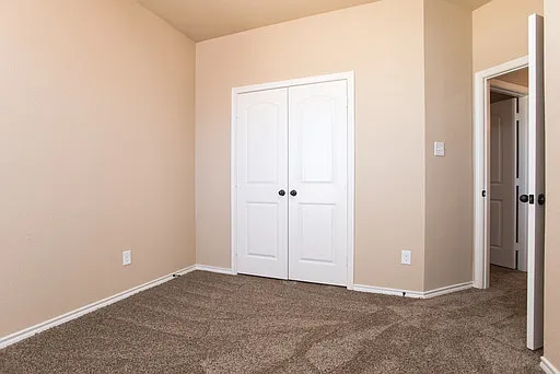 3723 Vista Cove Dr — Photo 4