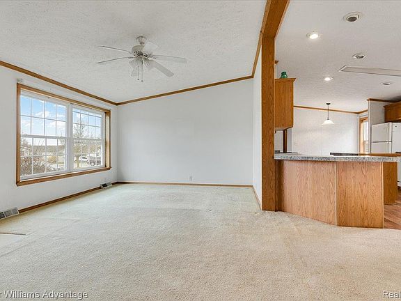 5th image of 22 Ridgeway
