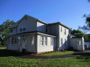 1690 Litchfield Tpke, Woodbridge, CT 06525