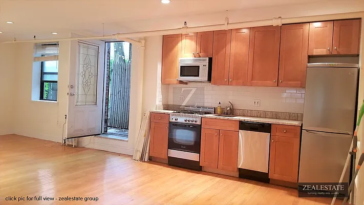 Rented by ZealEstate Group Inc | media 21