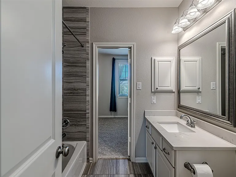 5543 Purple Meadow Ln — Photo 35