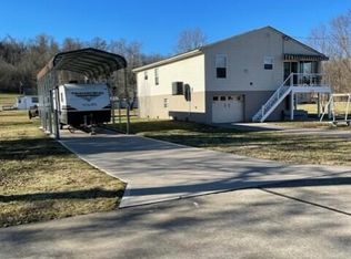 903 Latonia Ave, Melbourne, KY
