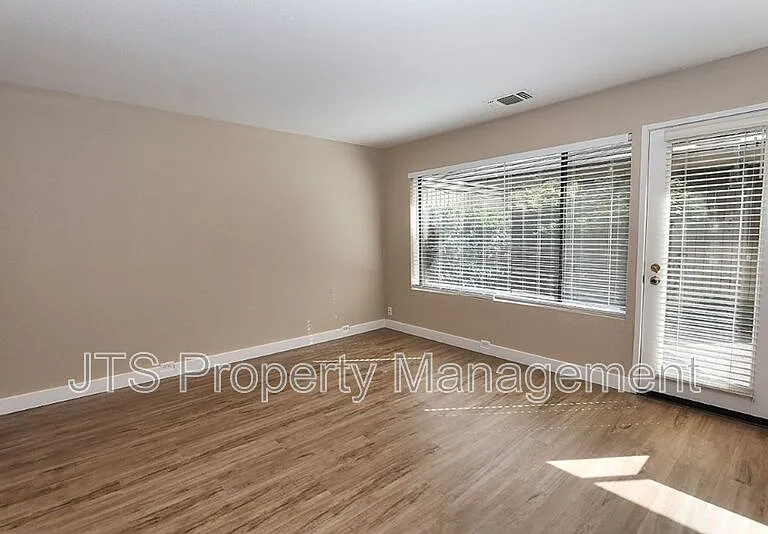 11674 Gold Country Blvd — Photo 16
