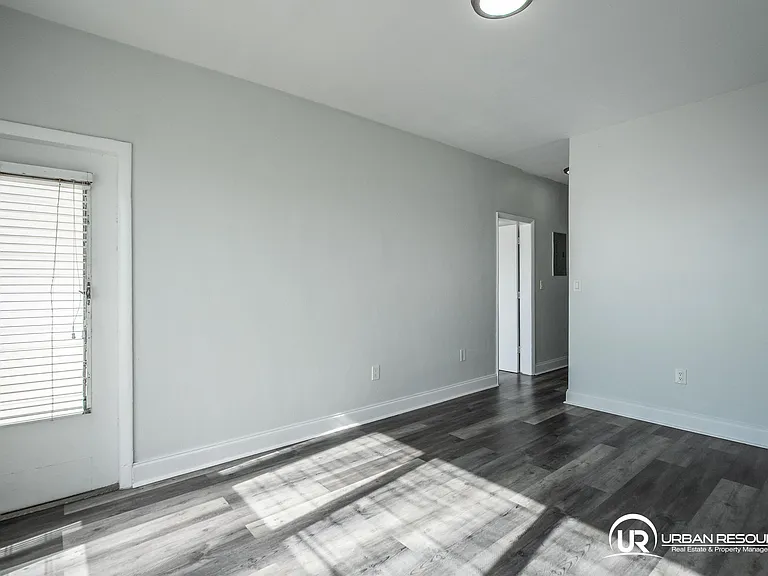 7927 East Dr #260 — Photo 12