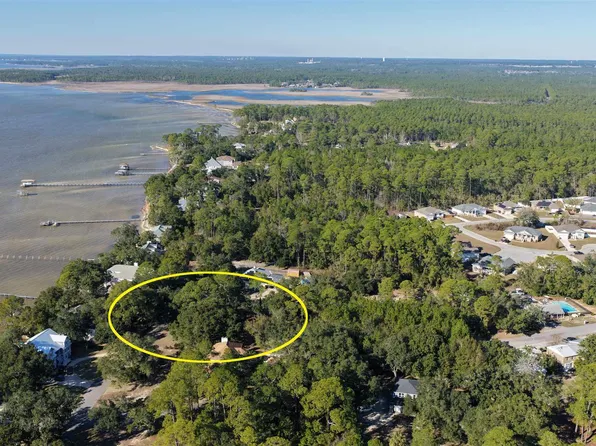 2018 Eventide Rd, Milton, FL 32583