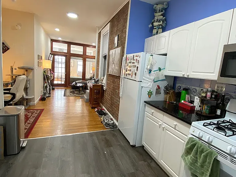 531 E 83rd St #2C — Photo 1