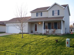 9523 W Lake Camelot Dr, Mapleton, IL 61547