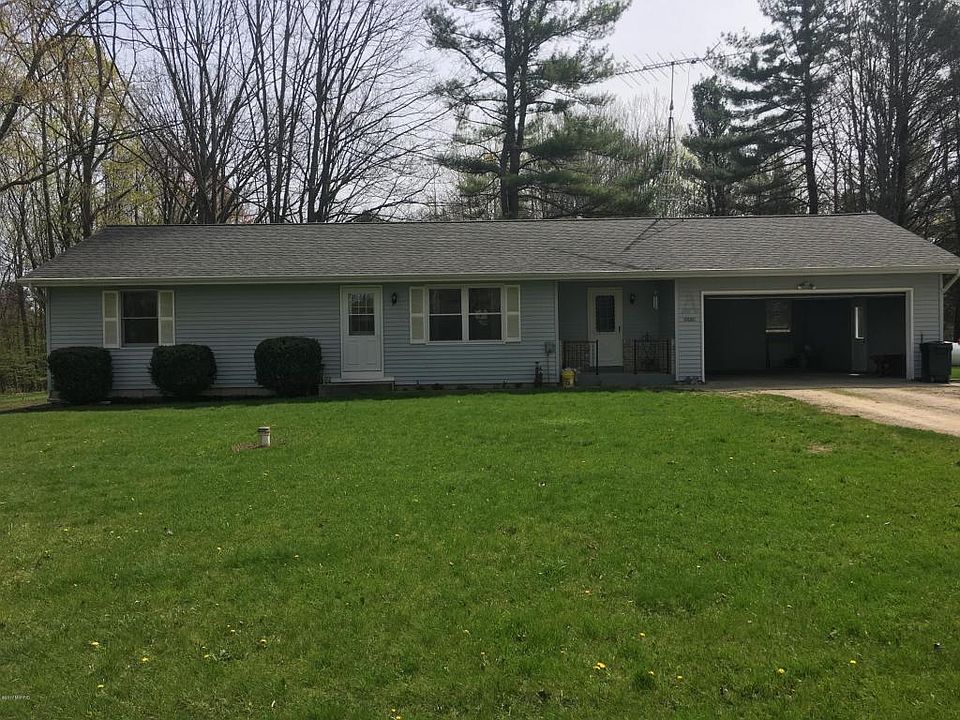 1st image of 14450 220th Ave