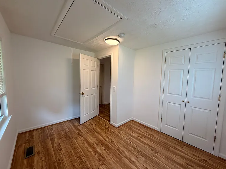 46 Langley St — Photo 17