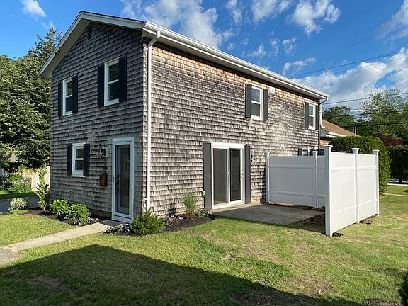 2nd image of 818 Wilbur Ave #2S