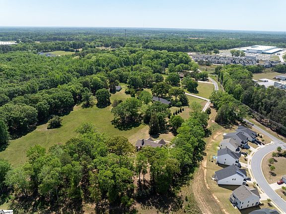 4th image of 95 Triangle Pine Rd
